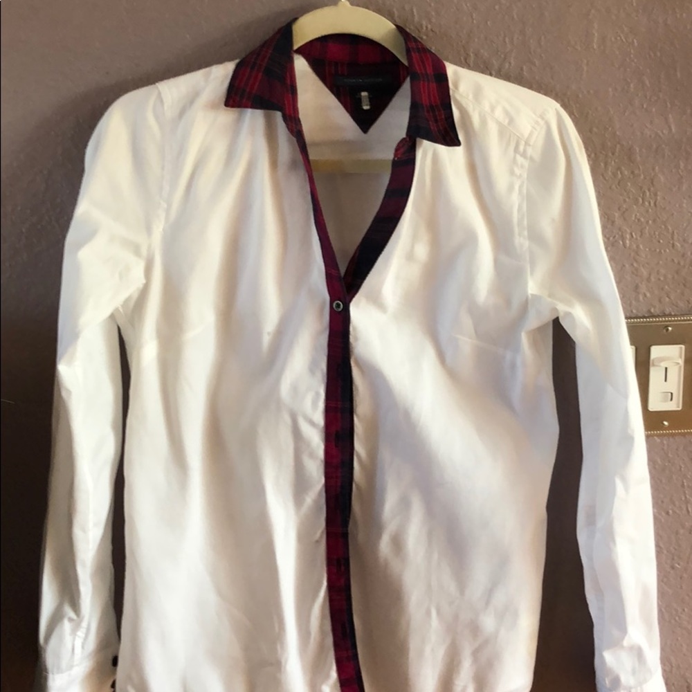 Plaid collar button down- excellent condition